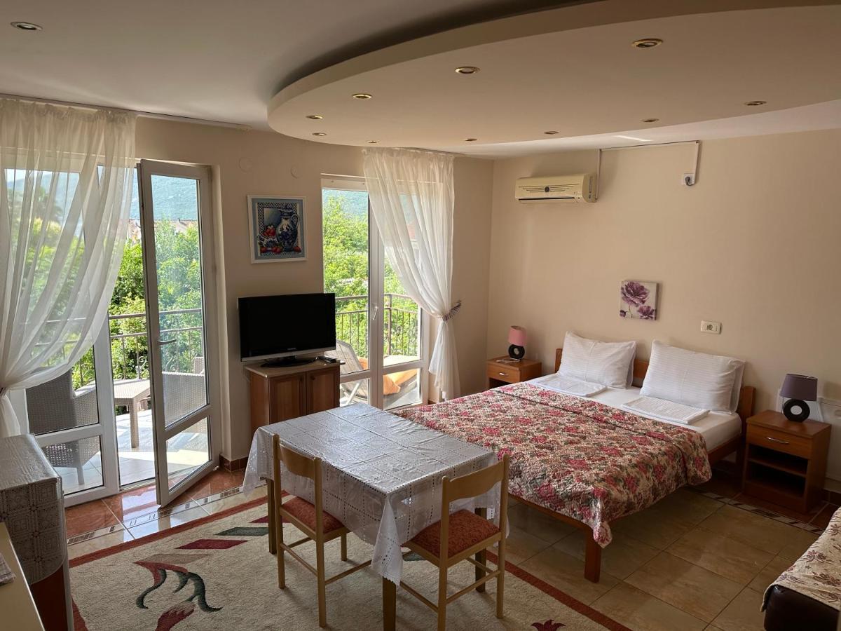 Villa Alla Bed And Breakfast Χέρτσεγκ Νόβι Εξωτερικό φωτογραφία