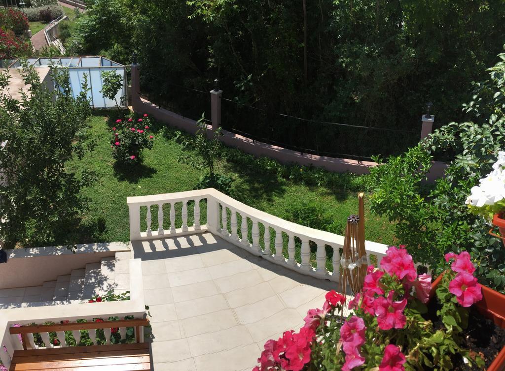 Villa Alla Bed And Breakfast Χέρτσεγκ Νόβι Εξωτερικό φωτογραφία