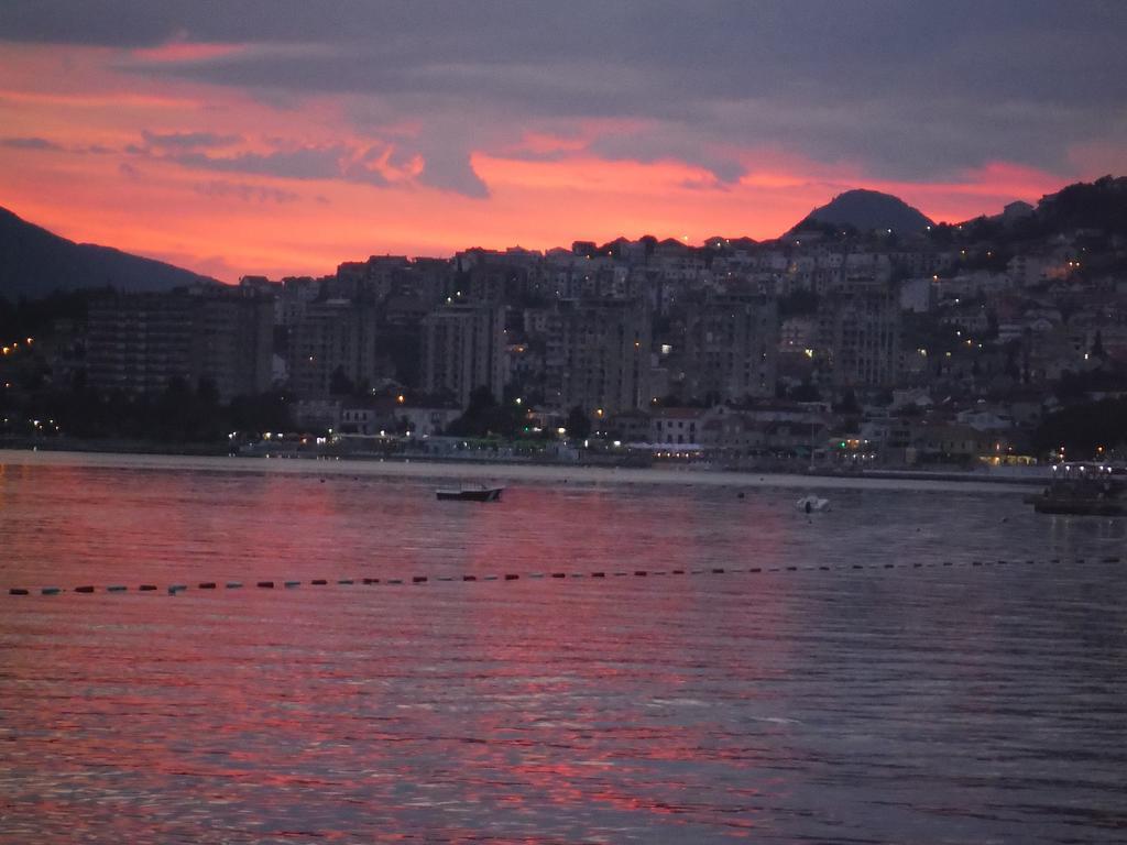 Villa Alla Bed And Breakfast Χέρτσεγκ Νόβι Εξωτερικό φωτογραφία