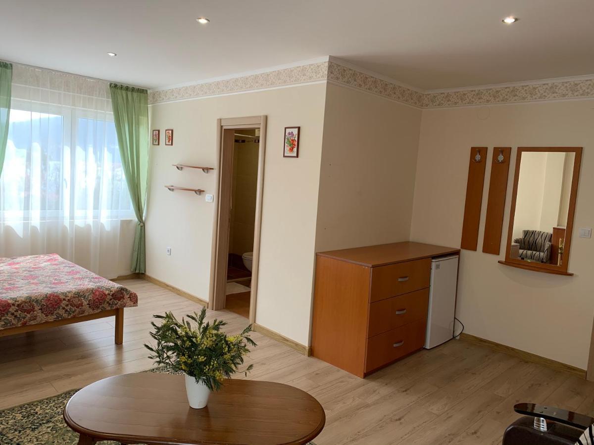 Villa Alla Bed And Breakfast Χέρτσεγκ Νόβι Εξωτερικό φωτογραφία